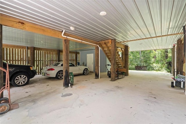 911 Lockenbie Pl, Dauphin Island, AL 36528 - view of garage