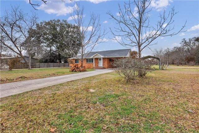 view of front of house with a front yard