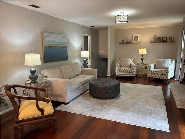 5911 Shenandoah Rd N, Mobile, AL 36608 - living area featuring crown molding and wood finished floors