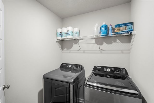 10232 Brodick Loop, Spanish Fort, AL 36527 - laundry area featuring washer and dryer