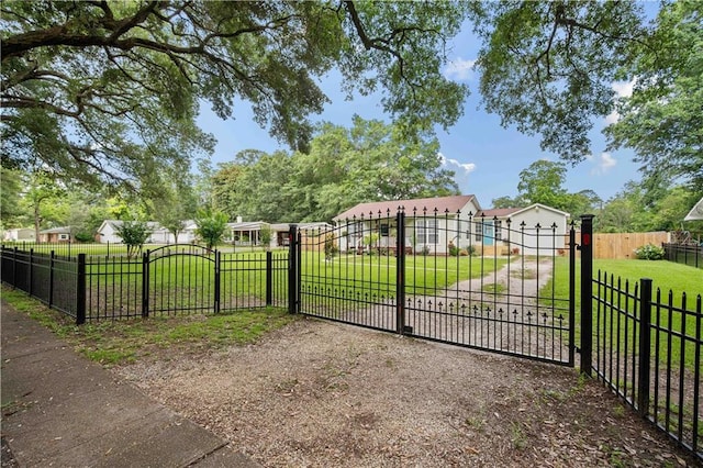 19565 4th St N, Citronelle, AL 36522 - view of gate