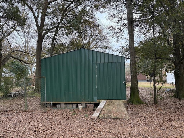 view of outbuilding