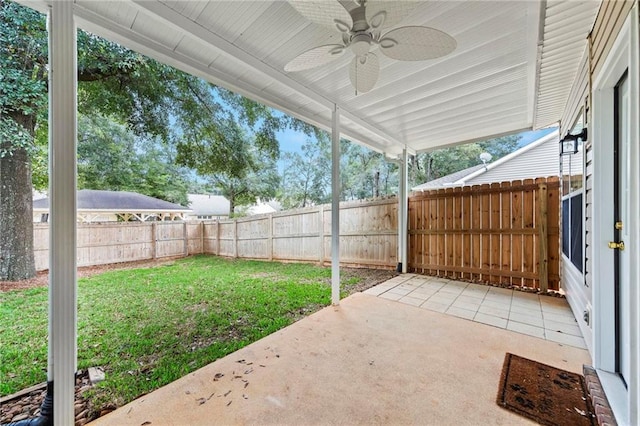 view of patio / terrace with ceiling fan