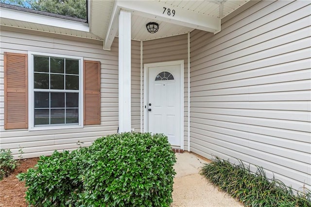 view of entrance to property