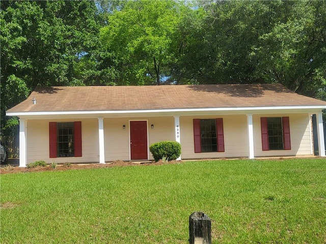 6290 Quail Ct, Theodore, AL 36582 - view of front of property featuring a front lawn and covered porch
