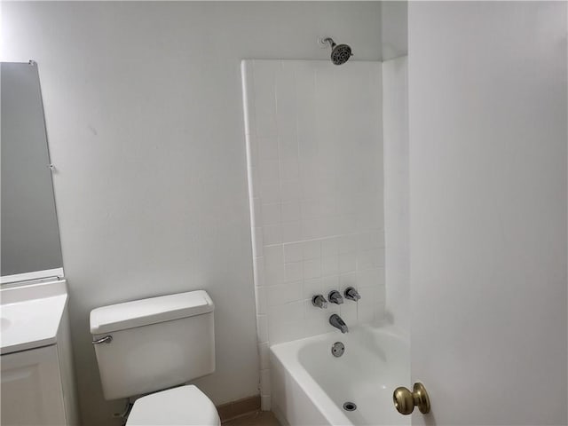 6290 Quail Ct, Theodore, AL 36582 - full bath featuring vanity, toilet, and bathing tub / shower combination