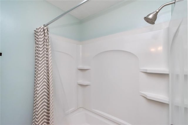 1000 Choctaw Bluff Rd, Mobile, AL 36695 - bathroom with a shower with curtain