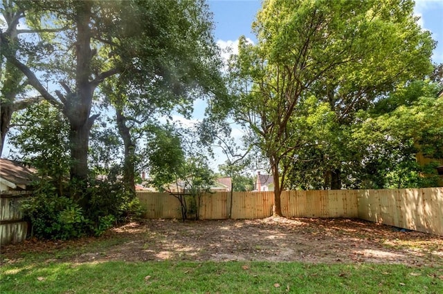 284 Magnolia Dr, Mobile, AL 36617 - view of yard