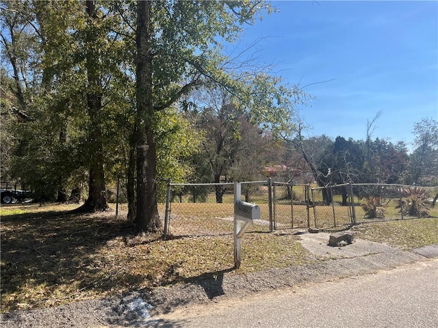 Listing photo 2 for 6580 Viewpoint Rd, Mobile AL 36613