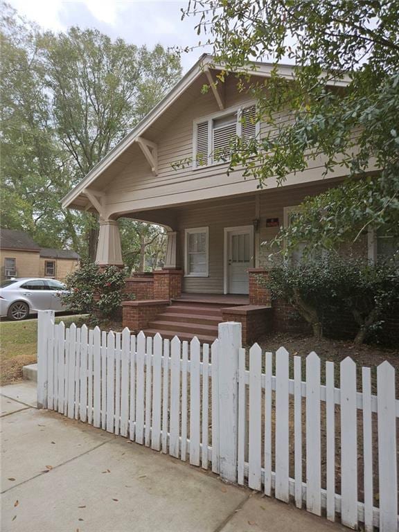 view of front of property with a porch