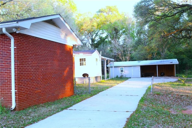 view of property exterior