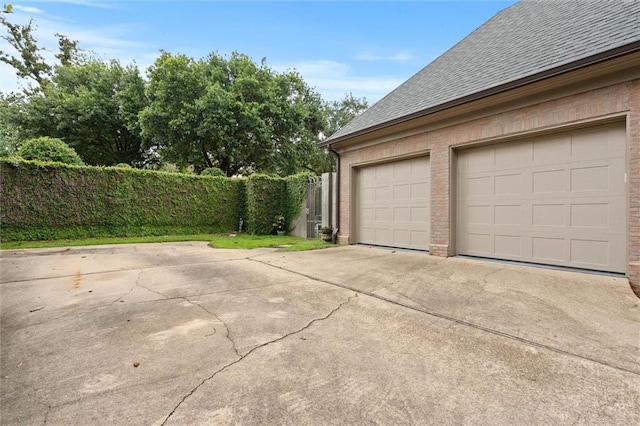 4008 Mcgregor Oaks, Mobile, AL 36608 - garage featuring concrete driveway