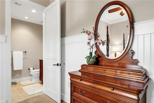 18269 Colony Dr Unit 405, Fairhope, AL 36532 - bathroom with vanity, toilet, recessed lighting, baseboards, and tile patterned floors