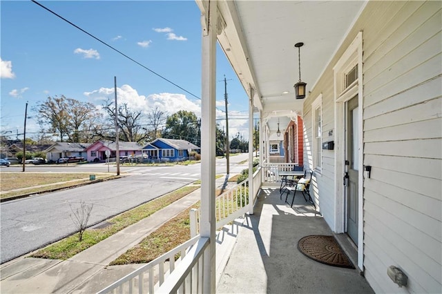 view of patio / terrace featuring covered porch