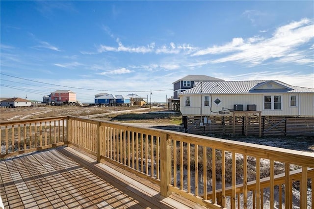 109 Quebec Ct, Dauphin Island, AL 36528 - view of wooden deck
