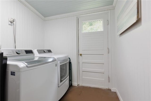 6659 Viking Way, Mobile, AL 36582 - laundry area featuring washer and dryer and baseboards