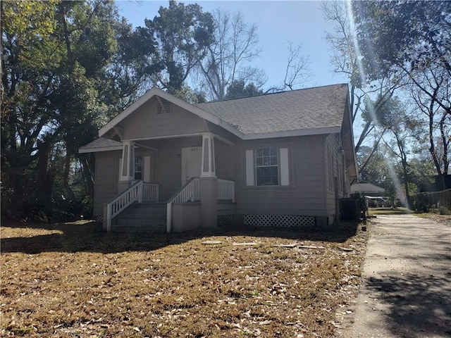 view of front of property featuring central AC