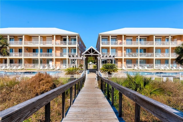 view of property's community featuring a swimming pool