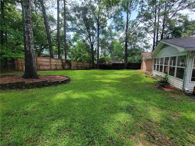 2544 Buckboard Ct, Mobile, AL 36695 - view of yard with a sunroom