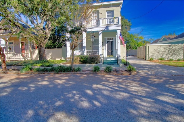 211 Cedar St, Mobile, AL 36602 - italianate house with covered porch and a balcony