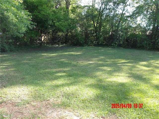 1500 Knob Hill Dr, Mobile, AL 36693 - view of yard