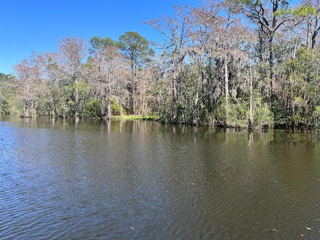 Listing photo 3 for 2066 Forest Ln, Mobile AL 36605