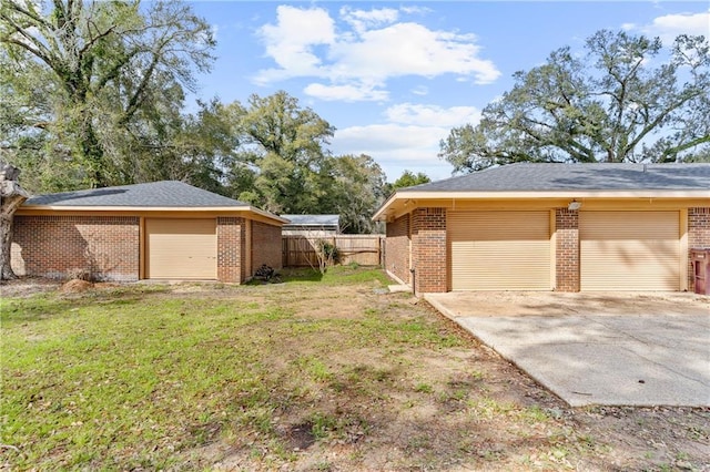 exterior space featuring fence