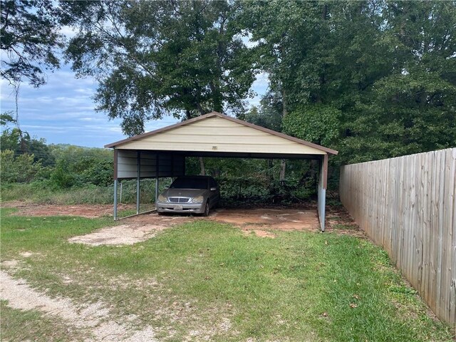 view of yard featuring a carport