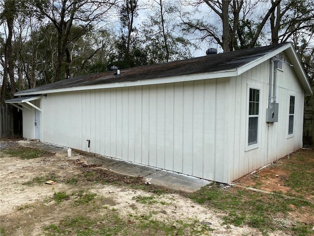 view of property exterior