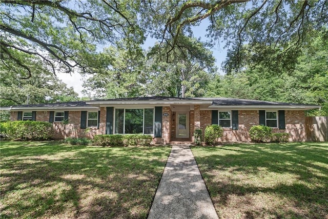 1008 Chalet Dr W, Mobile, AL 36608 - ranch-style home featuring brick siding