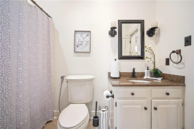 6721 Stonebrook Dr N, Mobile, AL 36695 - full bathroom with vanity, toilet, and curtained shower