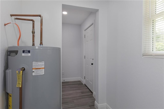5023 Santos Dr W, Mobile, AL 36619 - utilities featuring electric water heater