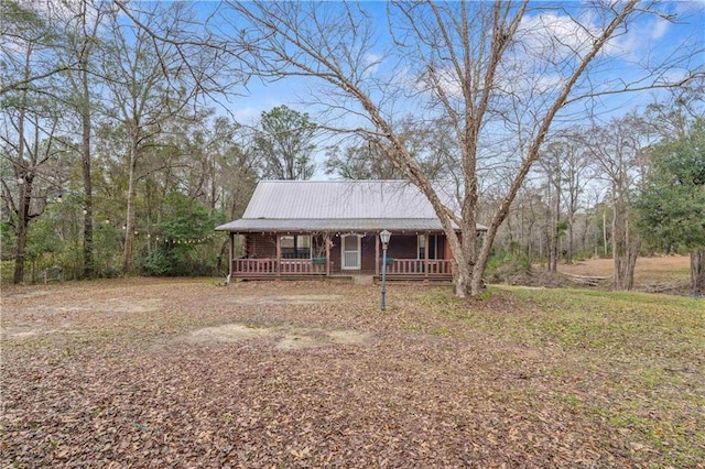 view of front facade with covered porch