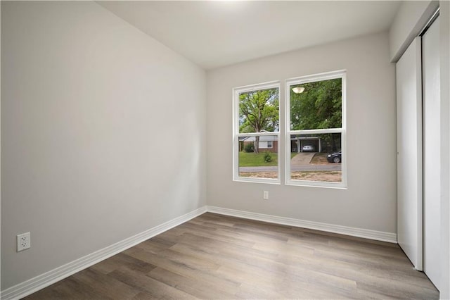 1452 Morlee Dr E, Mobile, AL 36618 - spare room with wood finished floors and baseboards