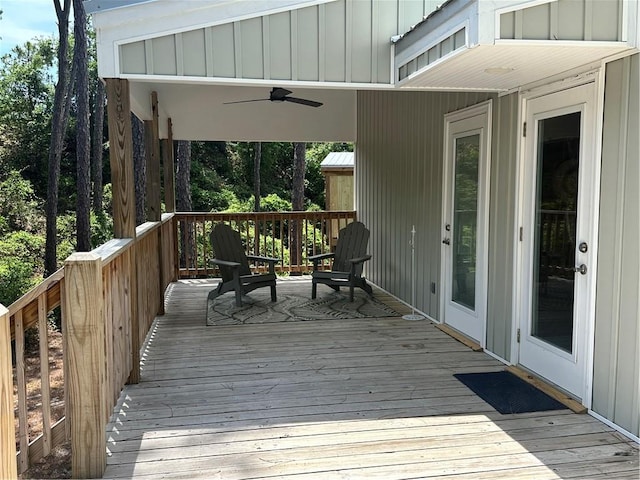 1401 Osprey Ln, Dauphin Island, AL 36528 - deck with ceiling fan
