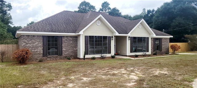 view of front of house with a front yard