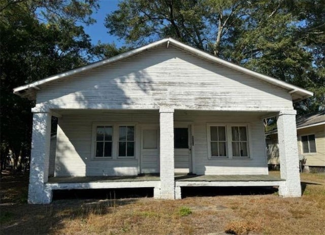 2010 Old Government St, Mobile, AL 36606 - rear view of property featuring covered porch