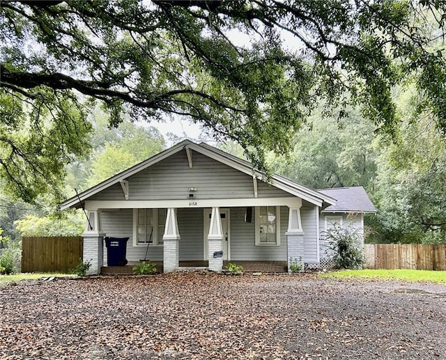 view of front facade with a porch