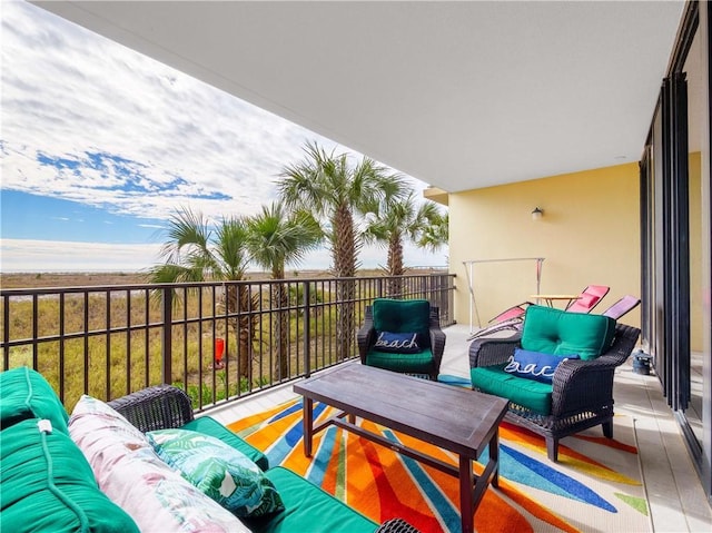 balcony featuring an outdoor hangout area