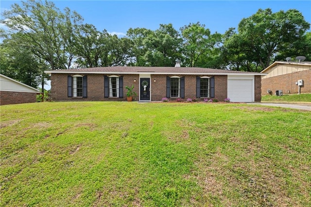 5717 Post Oak Ct, Mobile, AL 36609 - single story home featuring concrete driveway, brick siding, a garage, and a front yard