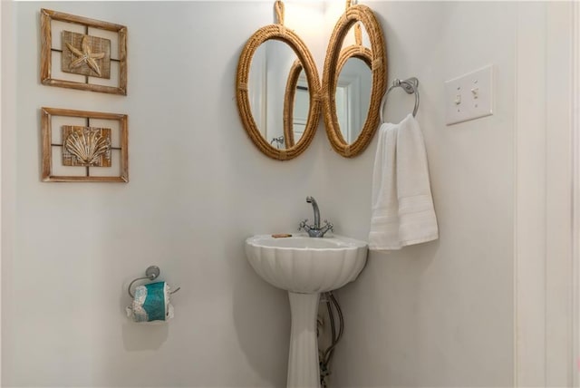 106 Serigny Ct, Dauphin Island, AL 36528 - view of bathroom