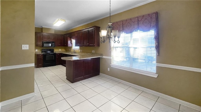 kitchen with sink, hanging light fixtures, a notable chandelier, kitchen peninsula, and black appliances