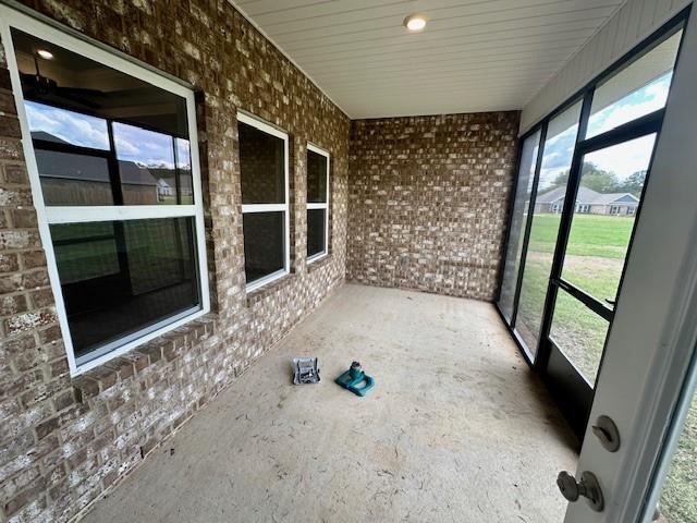 view of unfurnished sunroom