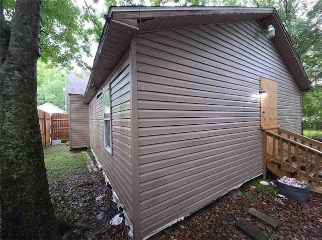 1105 Adams St, Mobile, AL 36603 - view of side of home