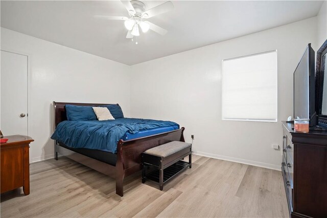 5554 Racine Ave, Mobile, AL 36618 - bedroom featuring light wood-type flooring and ceiling fan