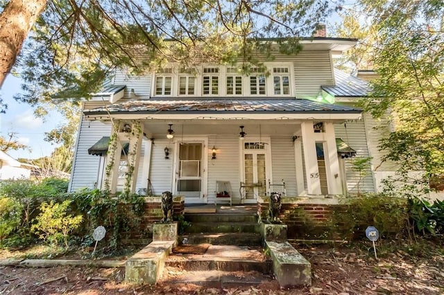 view of front of home featuring a porch