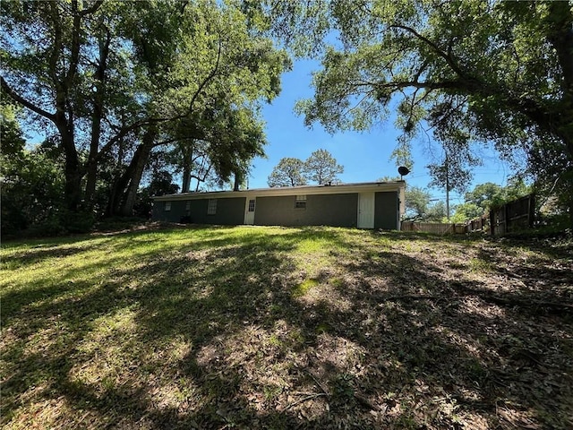 view of yard with fence