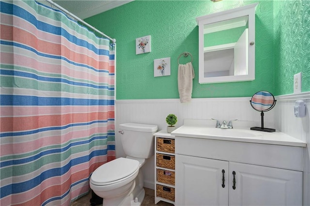 1120 Abilene Dr W, Mobile, AL 36695 - full bath featuring vanity, a wainscoted wall, a textured wall, and a shower with curtain