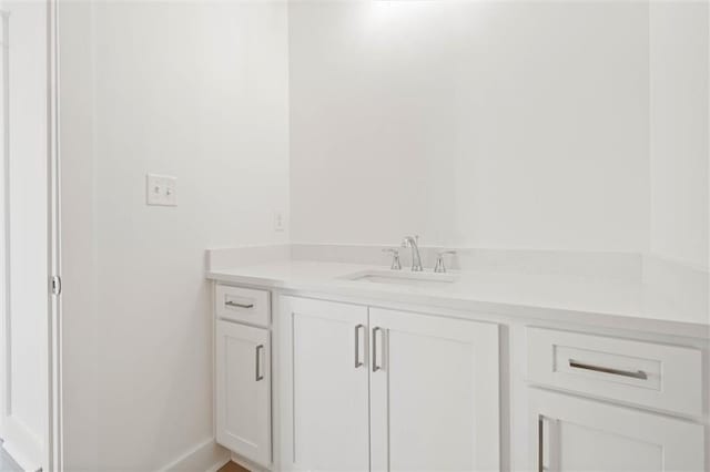 2626 Bridgeview Dr, Dauphin Island, AL 36528 - bathroom with vanity