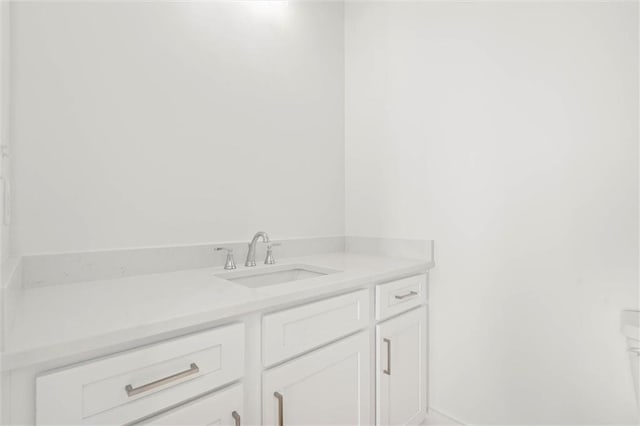 2626 Bridgeview Dr, Dauphin Island, AL 36528 - bathroom featuring vanity